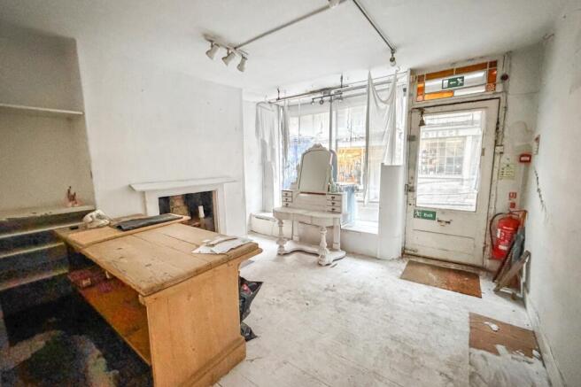 25 Broad Street, Bath, Somerset BA1 5LW