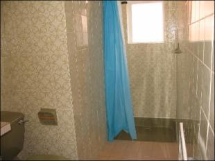 GF Shower Room