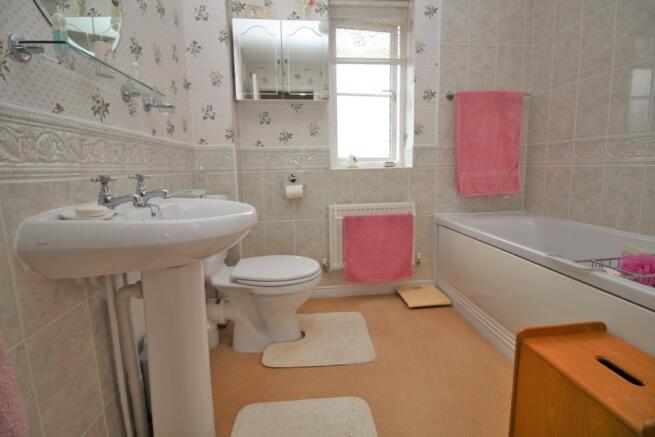 Photo 12