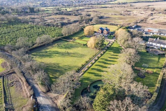 Ivy House Coopersale Lane aerial (4).jpg