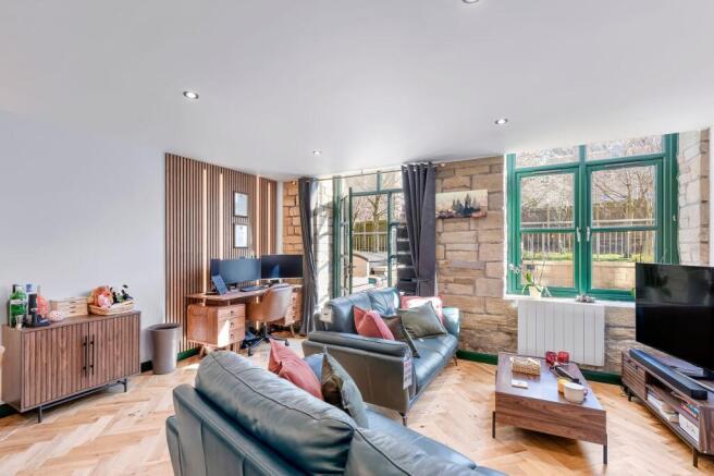 1 bed Flat for sale Image 11