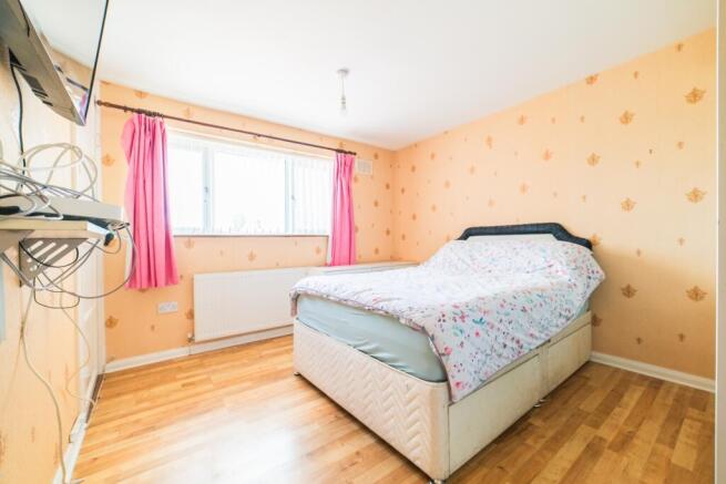 Call 02920 454555 to secure your viewing_12