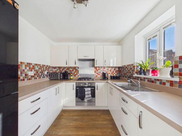 3 bed Detached for sale Image 5