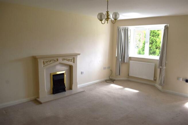 Living room.JPG
