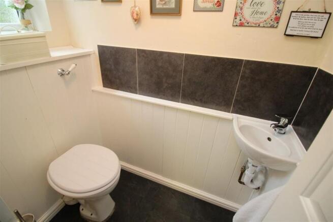 GF WC