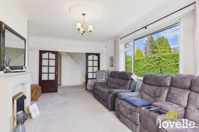 4 bed Detached Bungalow for sale Image 4