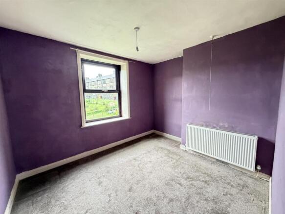 3 bed Terraced for sale Image 6