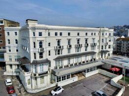 19, Queens Apartments, Robertson Terrace, Hastings TN34 1JN