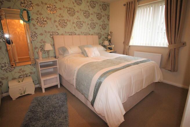 Master Bedroom.JPG
