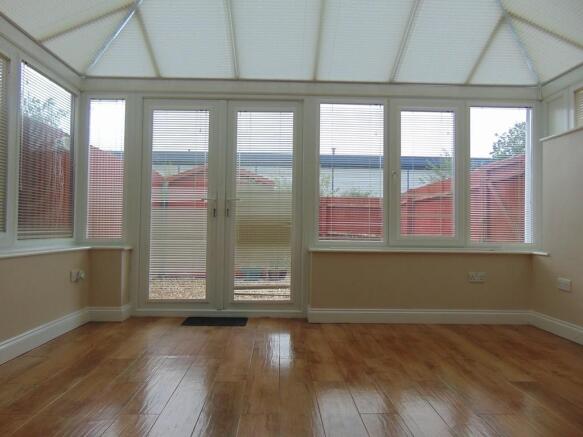 Conservatory / Di...