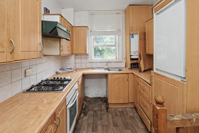 27a Temple Road, Cricklewood, London, NW2 6PJ