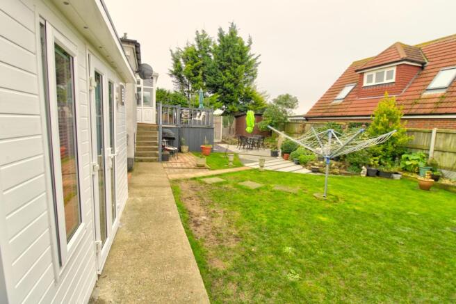 Garden room