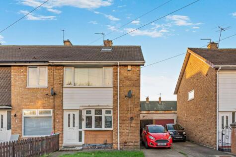 Roseberry Road, Middlesbrough, TS4