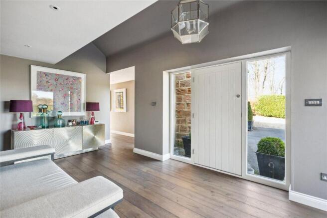 5 bed Not Specified for sale Image 8