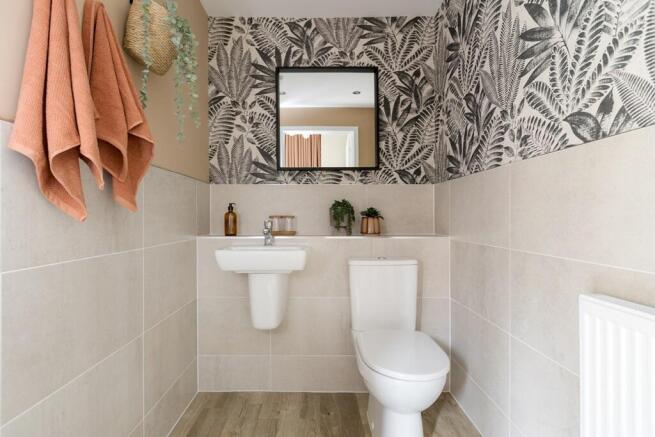 4 bed Detached for sale Image 5