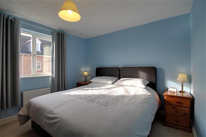 Bedroom 2 (Double)