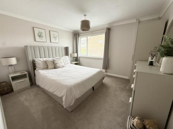 2 bed End of Terrace for sale Image 5
