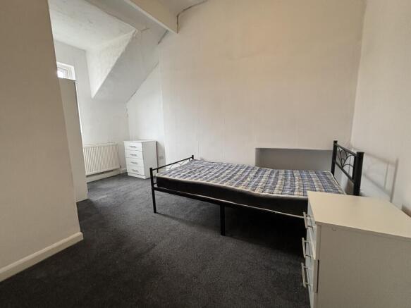8 bed Terraced for sale Image 12