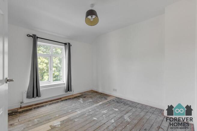 3 bed Semi-Detached for sale Image 11