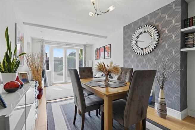 Haddon Crescent, Chilwell photo 4