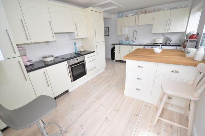 Kitchen/Breakfast