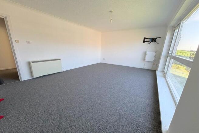 Large lounge/sitting