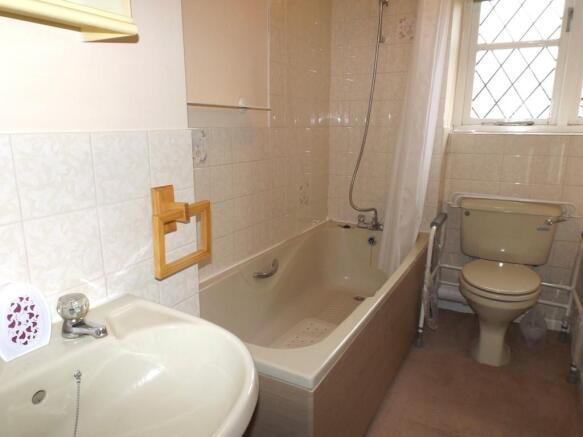 Photo 12