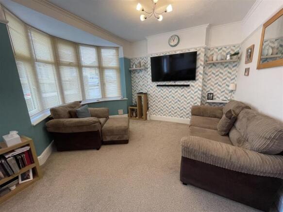 Lounge: