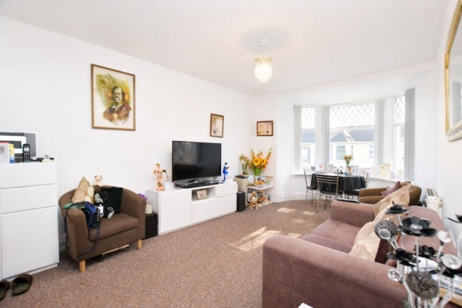 Flat 4 Lounge