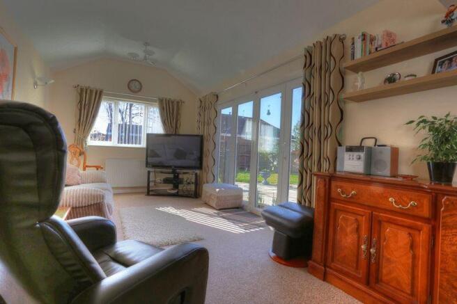 Garden room