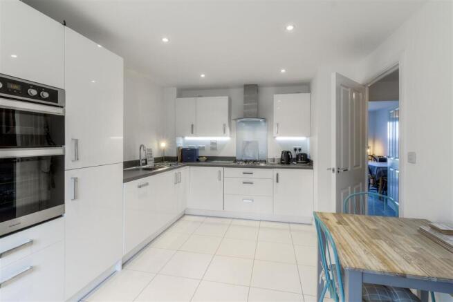 Kitchen Breakfast Room