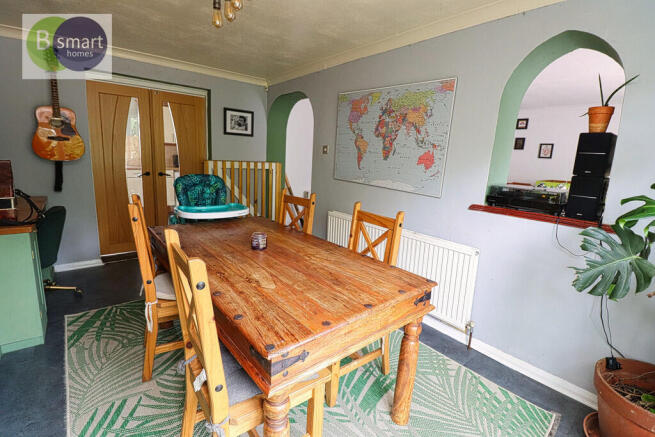 2 bed Semi-Detached for sale Image 8