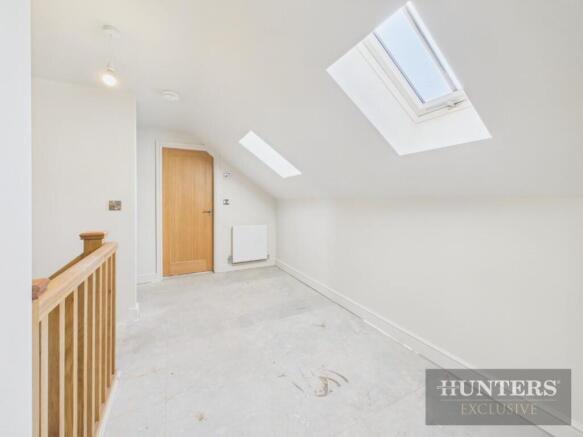3 bed Terraced for sale Image 9