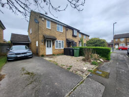 27, Stirling Close, Bristol BS37 5UH