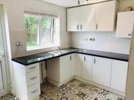 16, Elsham Close, Lincoln LN6 3YY
