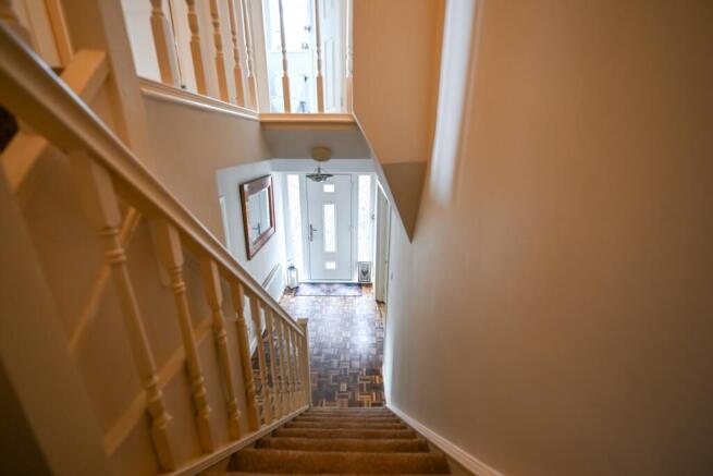 3 bed Semi-Detached for sale Image 11