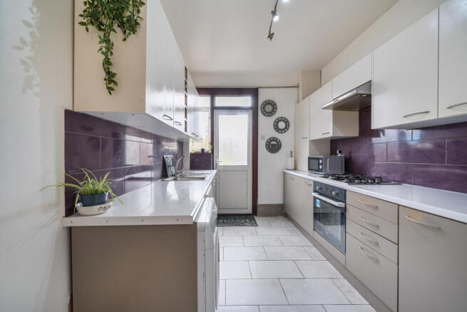 1408355-11-69984c...