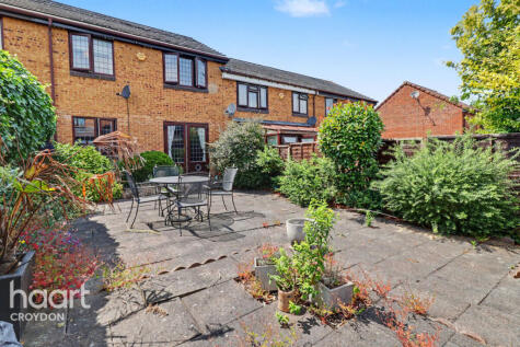Hazel Close, Croydon