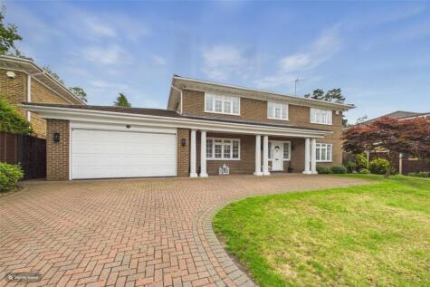 Hillsborough Park, Camberley, Surrey, GU15