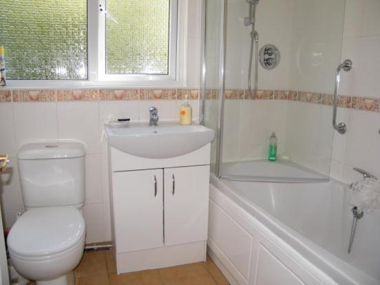 White Suite Bathroom