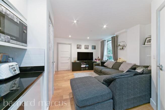 South Street, Epsom photo 4