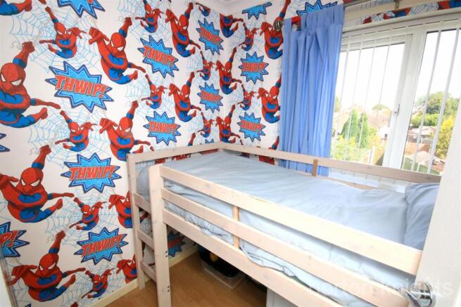 BEDROOM 4