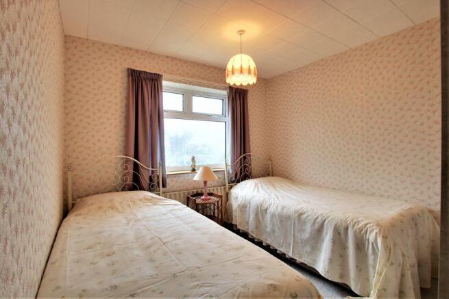 Bedroom 2 (Double)