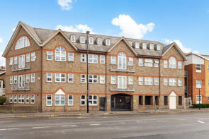 Flat 7, 52 Aspen Court, Throwley Way, Sutton SM1 4BF