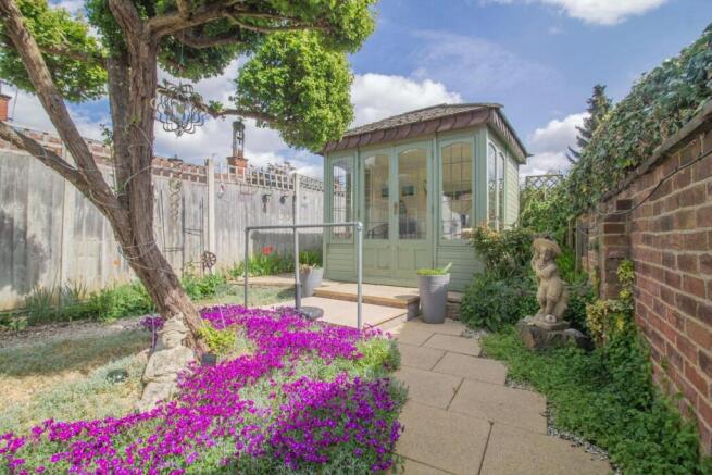 97 Northgate Street [Garden] 01.jpg