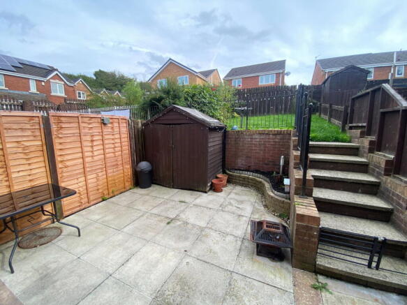 2 bed Town House for sale Image 11