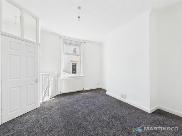 CAM02318G0-PR0453...