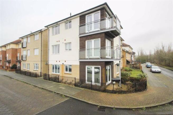 BLOCK PHOTO