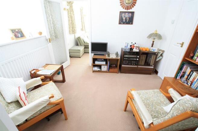 Photo 6