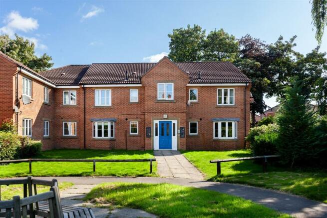 27 Willow Brook Close-03.jpg